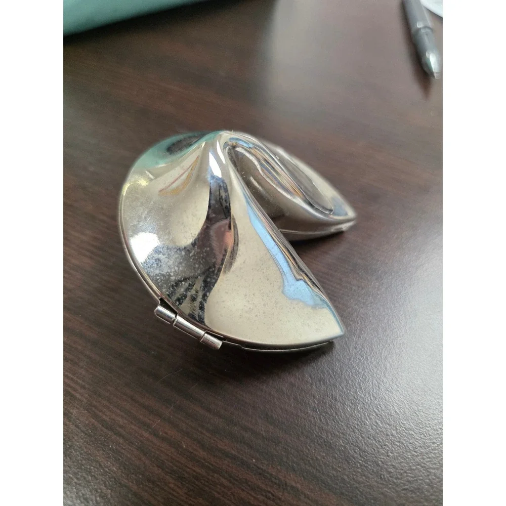Silver Tone Metal Fortune Cookie Hinged Trinket Box Keepsake Jewelry Case